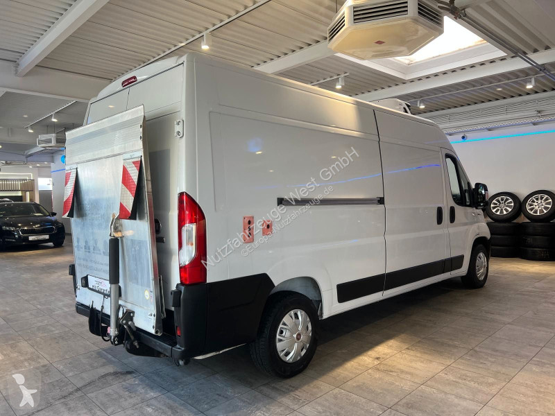 Véhicule utilitaire Fiat 2.3...