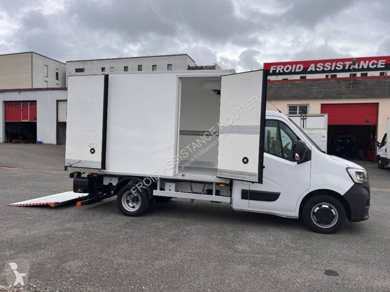 Véhicule utilitaire Renault 165 DCI