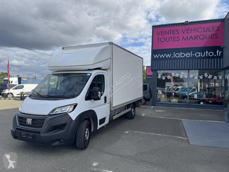 Fiat DUCATO CAISSE 20M3 + HAYON 3T5 MAXI 2.2...