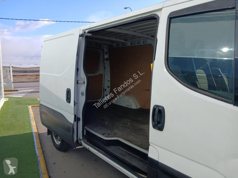 Furgoneta Iveco 35S16V