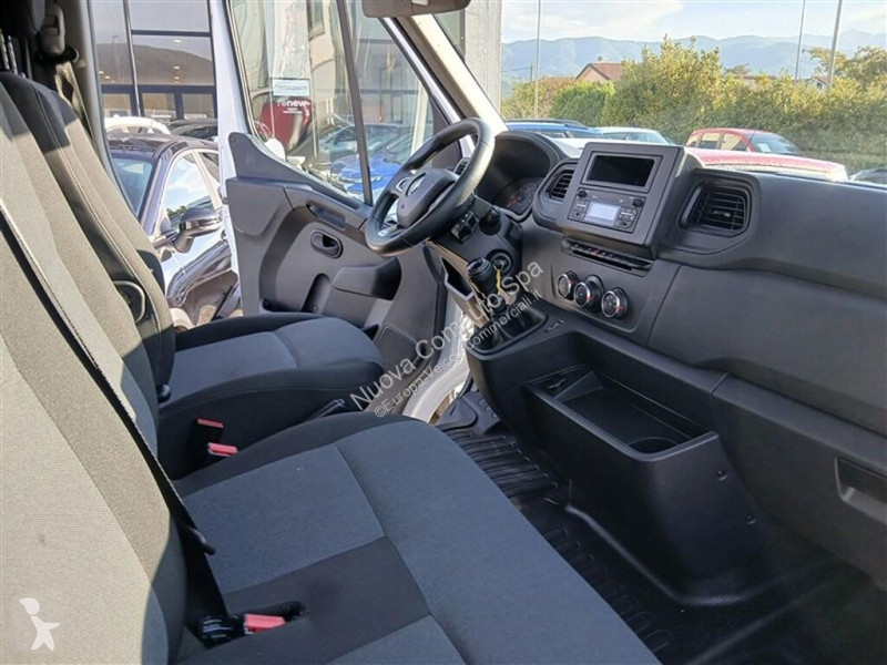 Užitkové vozidlo Renault III 2019