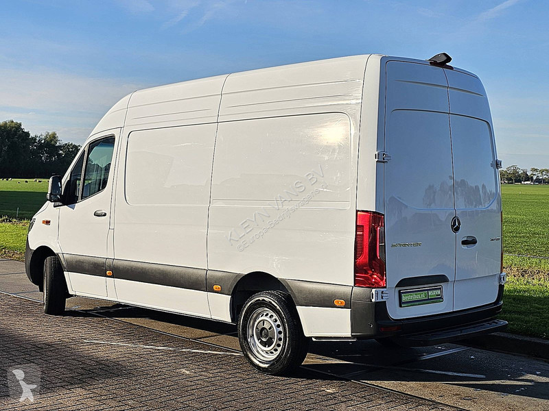 Furgoneta Mercedes 317 L2H2 | Automaat | LED |...