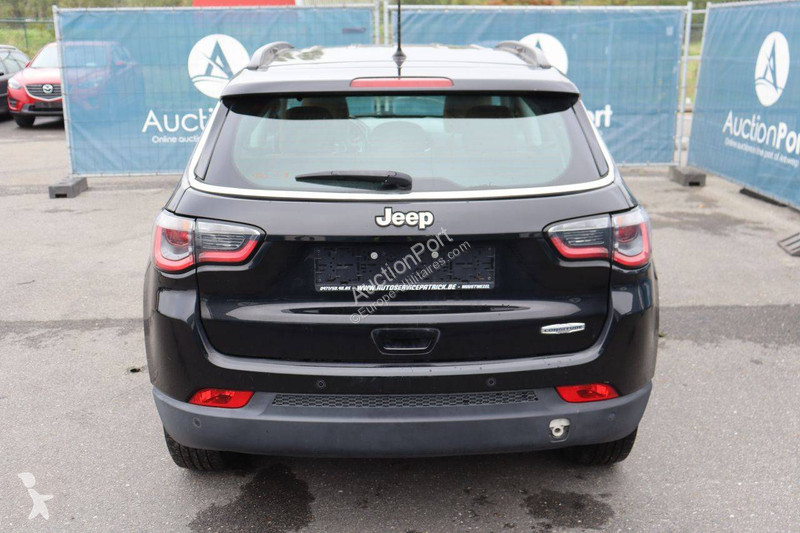 Užitkové vozidlo Jeep