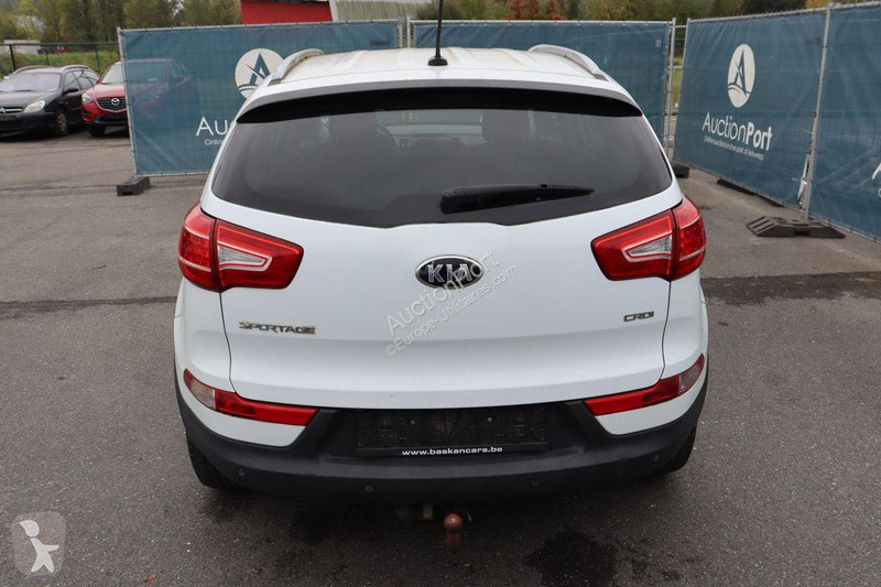 KIA  van