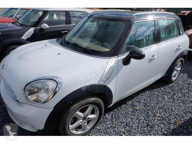 Mini  van