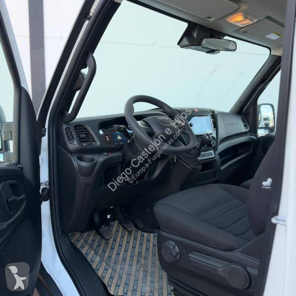Užitkové vozidlo Iveco 35C16H