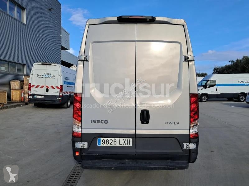 Furgoneta Iveco DAILY 35S14 12M3