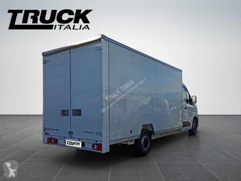 Renault IV - FWD T35 2.0 blue dci 150cv L3H2...