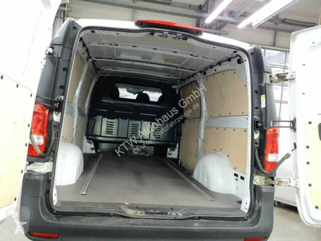 عربة نفعية Mercedes Vito116CDI KA...