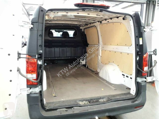 Mercedes Vito116CDI KA...