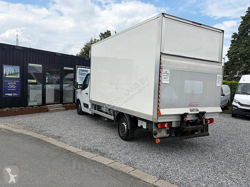 Renault 2.3 Bakwagen Laadklep Laadvermogen...