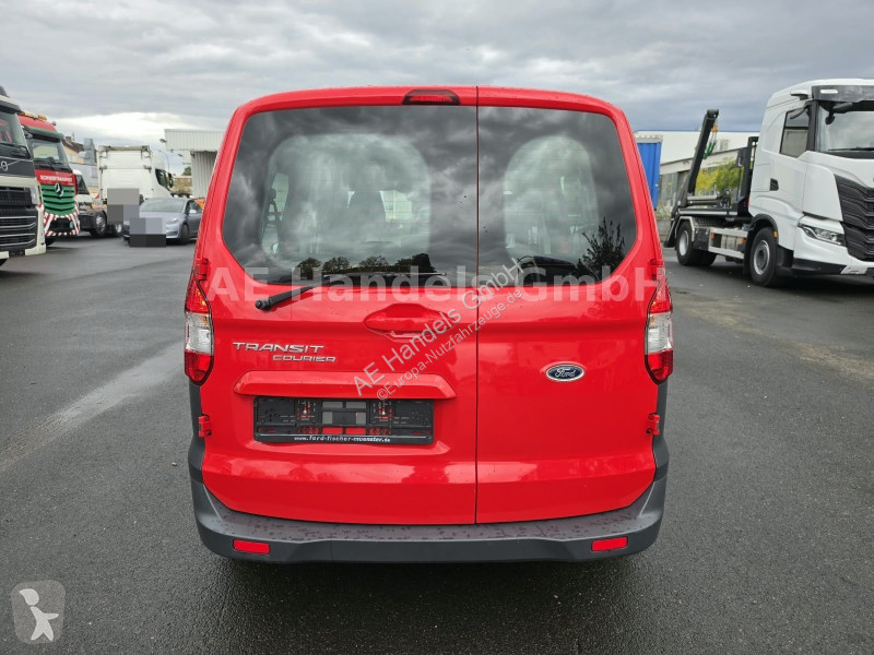 Užitkové vozidlo Ford Courier 1.5 Kombi Trend...