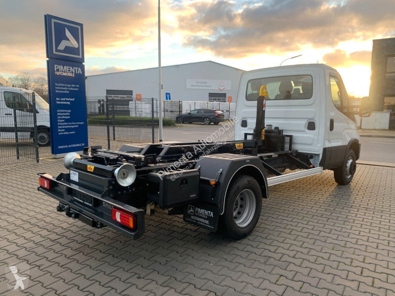Užitkové vozidlo Iveco 70C18HP MY26 Hyva...