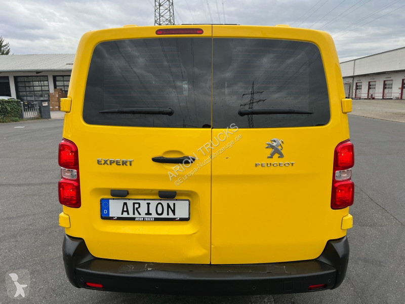 عربة نفعية Peugeot Box Pro L3/2.0 Blue...