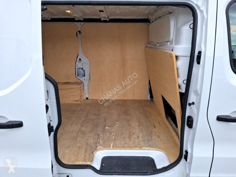 Varevogn Renault L1H1 2800 KG 2.0 BLUE DCI 130...