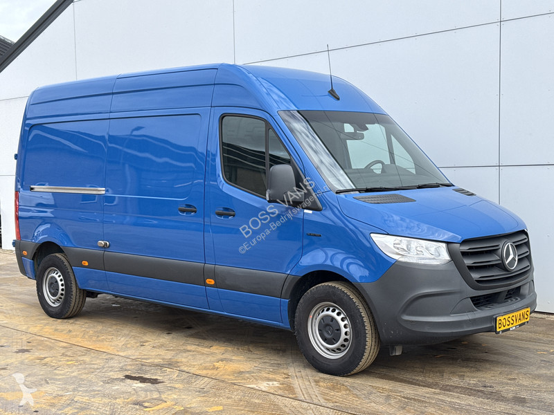 Užitkové vozidlo Mercedes 312 55kWh L2H2...