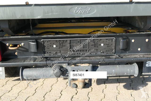 Varevogn Ford 4x2, DOKA, 7 Sitze, AHK, 2.400mm...