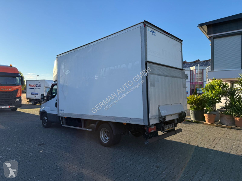 Furgoneta Iveco 35C15 3,0L Koffer LBW 750kg...