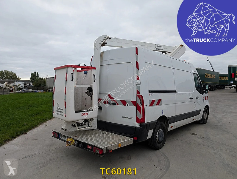 Renault 130.35 l2h2 navcelle van