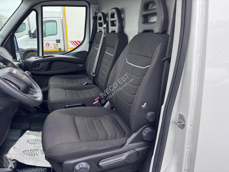 Varevogn Iveco 35S Fg 35S14 V12 - FOURGON 12 M3...