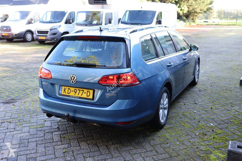 Furgoneta Volkswagen Connected Series