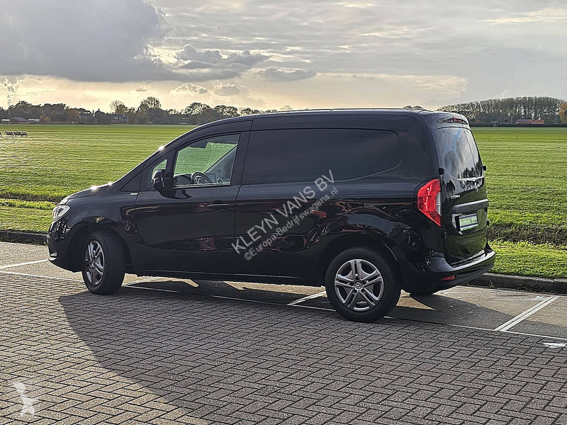 Furgoneta Mercedes 110 CDI L1 | Automaat | Navi...