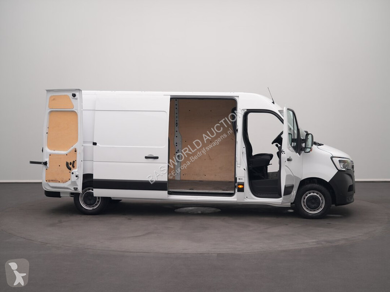 Furgoneta Renault 135PK