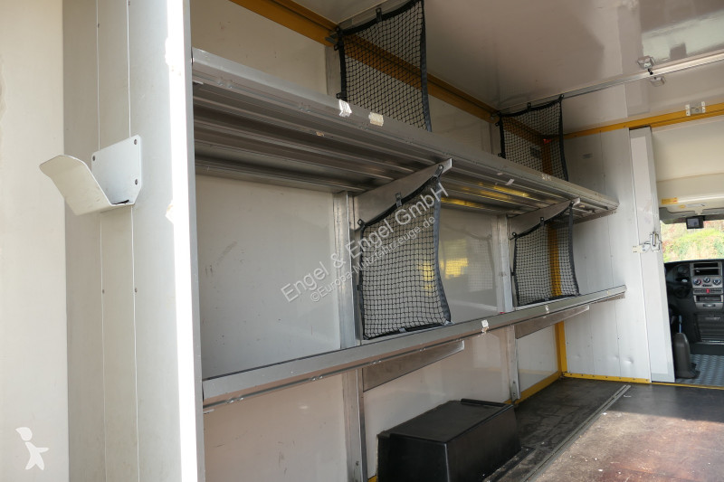 Iveco Daily 35 S11 C30C AUTOMATIK KAMERA Regale...