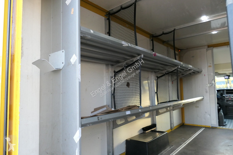 Véhicule utilitaire Iveco Daily 35 S11 C30C...