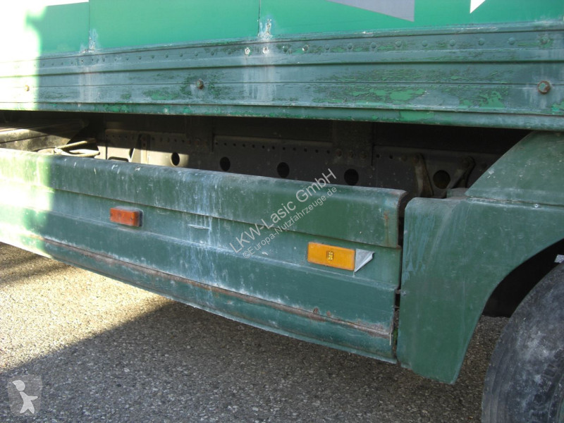 Bedrijfswagen Mercedes 823L