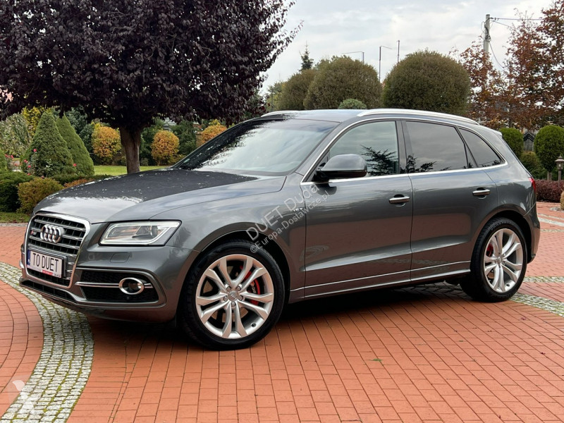 Véhicule utilitaire Audi SQ5