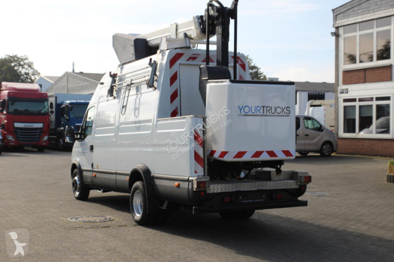 Véhicule utilitaire Iveco 70-170 EEV VDT-170-F...