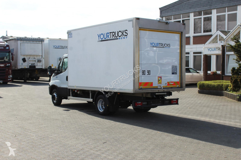 عربة نفعية Iveco