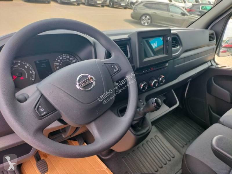 Furgoneta Nissan