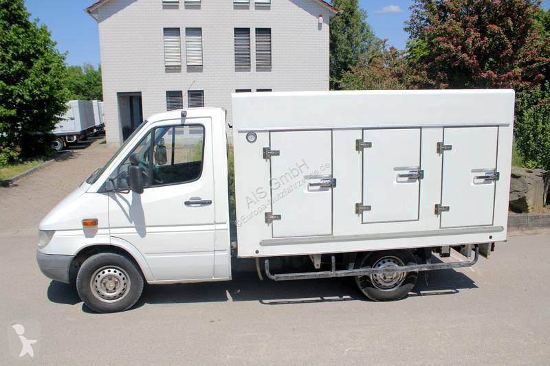 Véhicule utilitaire Mercedes 311 CDI , ColdCar...
