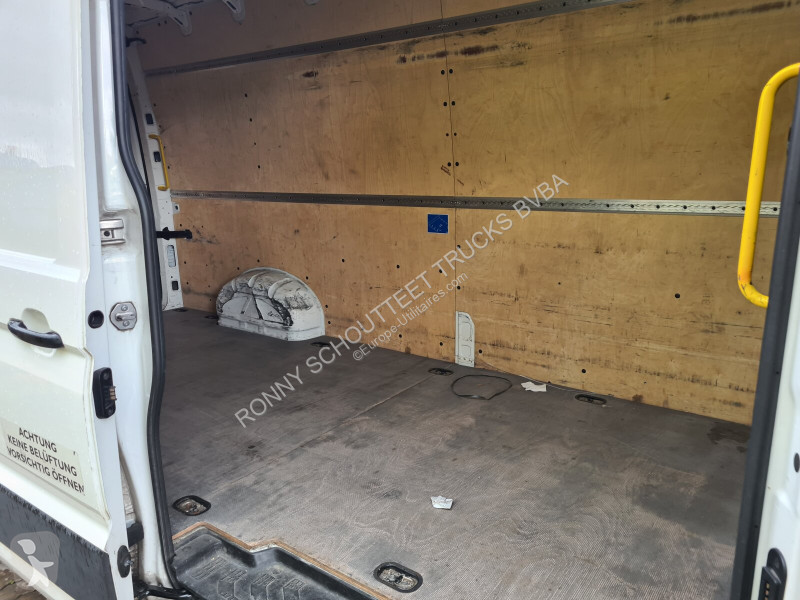 Véhicule utilitaire MAN TGE 3.140 4x2 SB TGE...