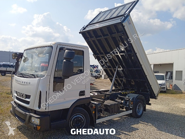 Véhicule utilitaire Iveco Eurocargo ML75E18 -...