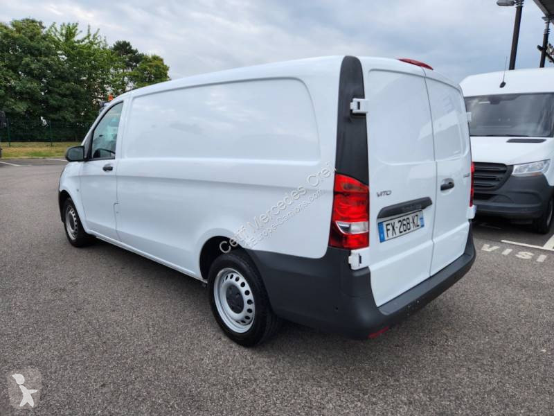 Véhicule utilitaire Mercedes