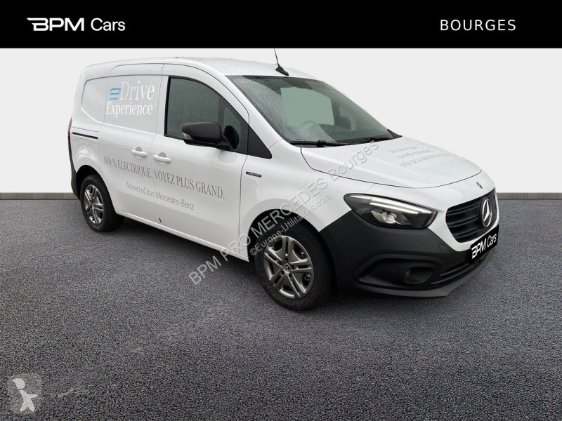 Véhicule utilitaire Mercedes e Long Pro