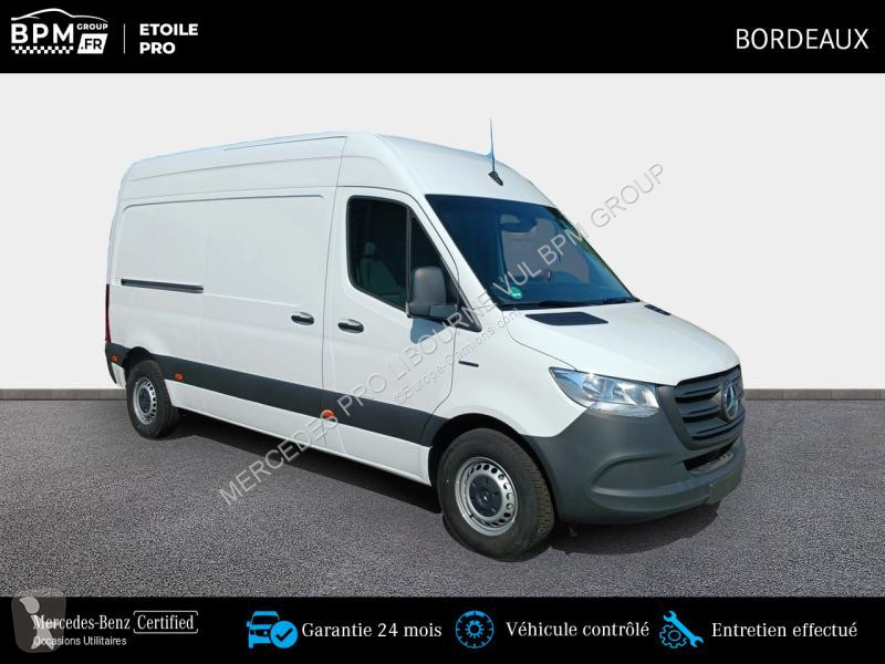 Véhicule utilitaire Mercedes Fg 312 e39 3T5 3...