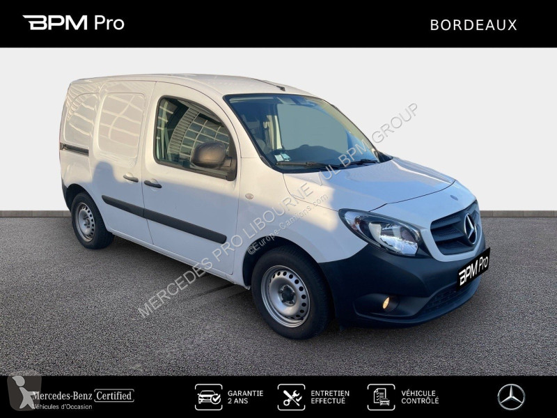 Véhicule utilitaire Mercedes 109 CDI Long Pro