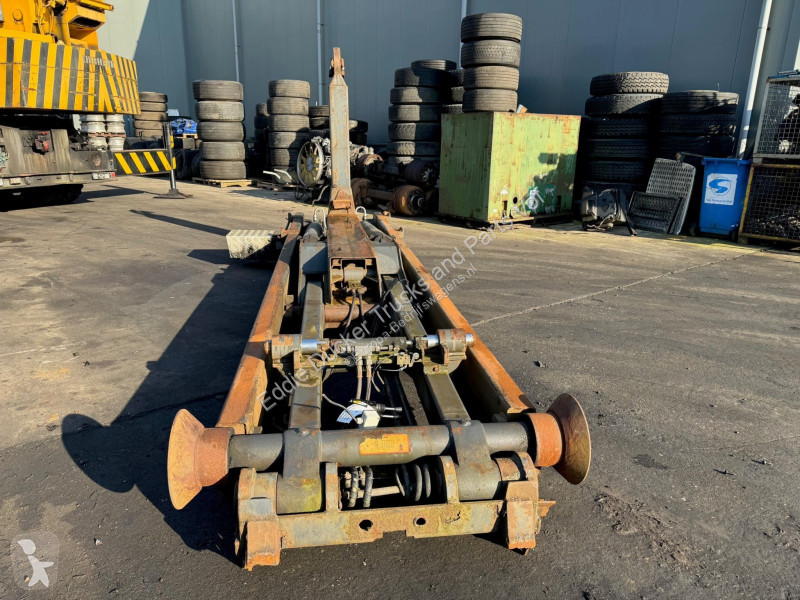 Bedrijfswagen  20 TON HAAKARM