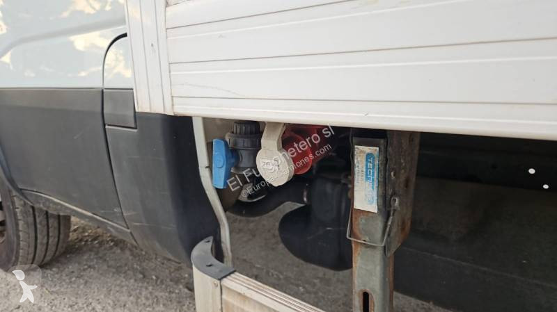 Furgoneta Iveco