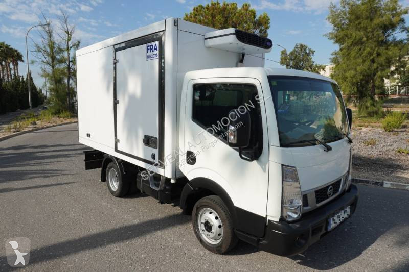Furgoneta Nissan