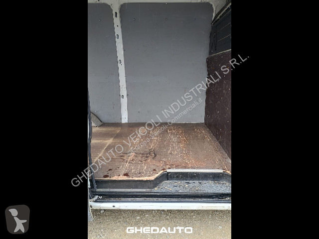 Veicolo commerciale Iveco IVECO DAILY 35S14