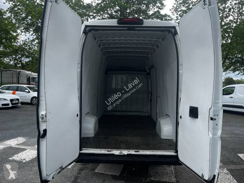 Veicolo commerciale Peugeot