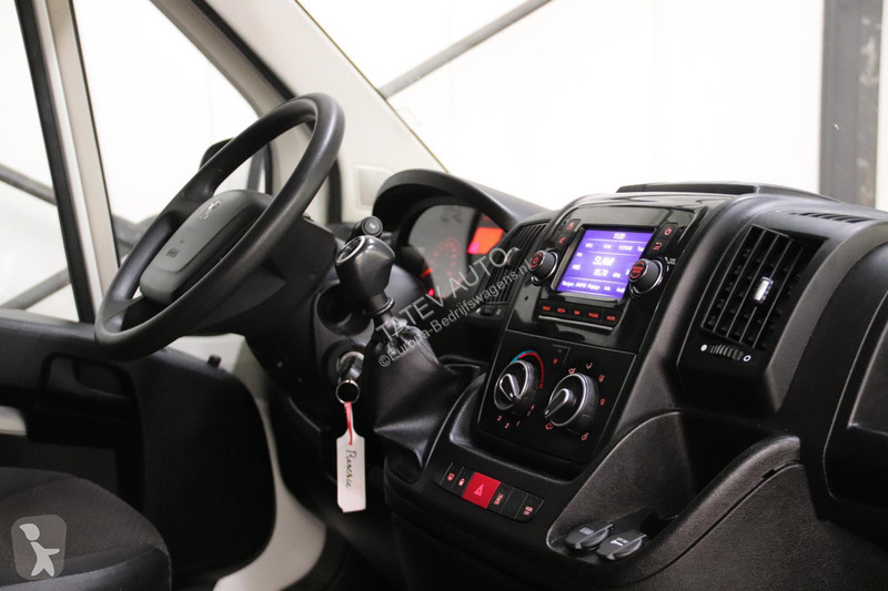 Bedrijfswagen Peugeot 2.2 BlueHDi L4H2 AIRCO...
