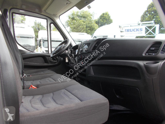 Veicolo commerciale Iveco DAILY 35C14 - 3750