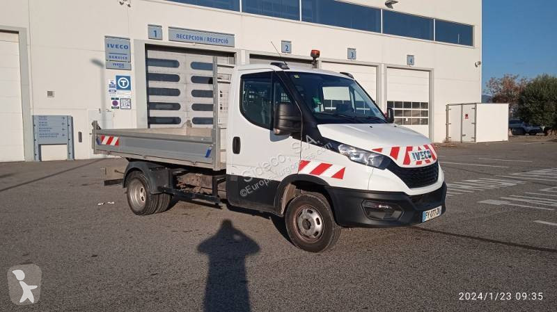 Véhicule utilitaire Iveco