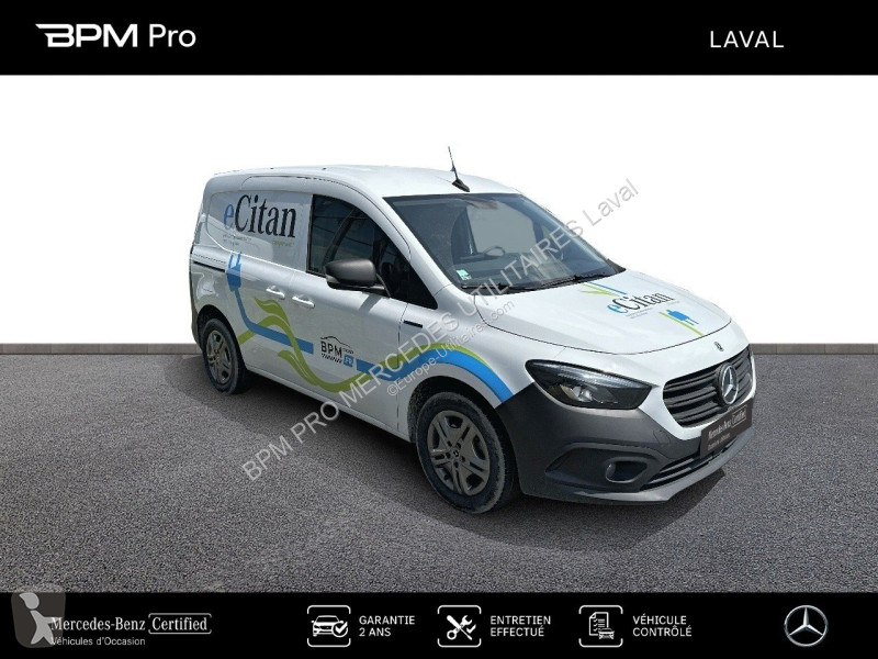 Veicolo commerciale Mercedes e Long Pro